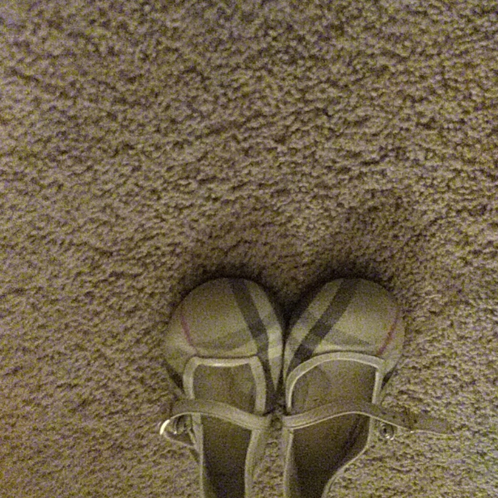 Burberry children shoes